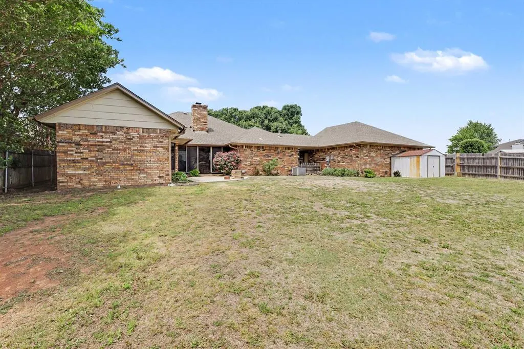 Photo 27 — 1301 SW 107th Place, Oklahoma City, OK 73170