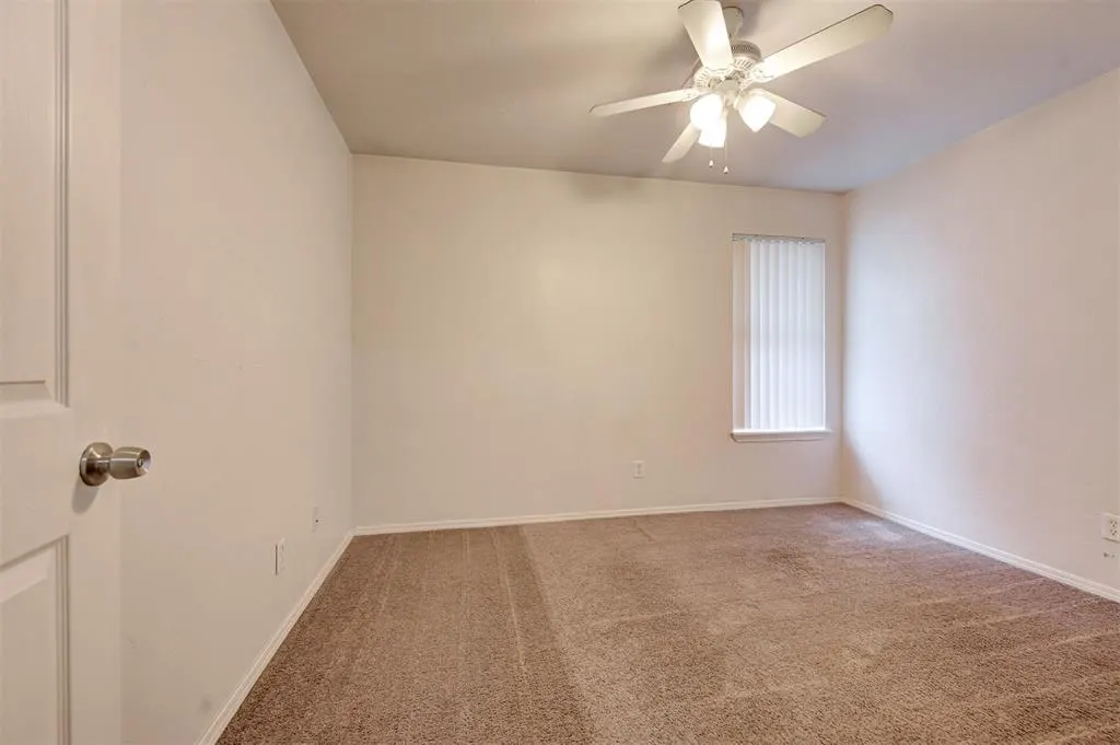 Photo 28 — 1925 N McKinley Avenue, Oklahoma City, OK 73106