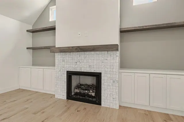 Photo 8 — 19640 Stratmore Way, Edmond, OK 73012