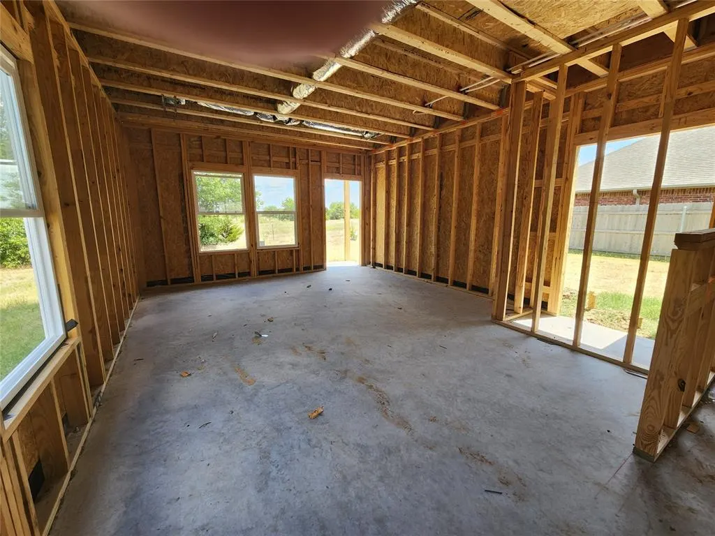Photo 4 — 3009 Bree Circle, Duncan, OK 73533