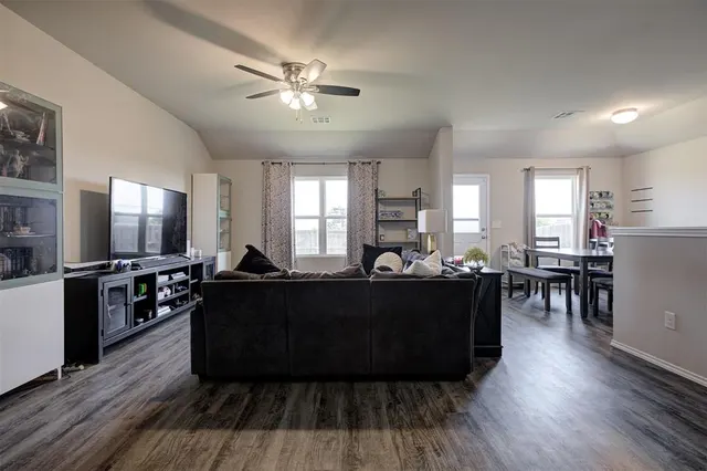 Photo 8 — 9425 NW 122nd Terrace, Yukon, OK 73099