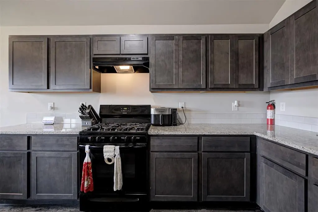 Photo 19 — 9425 NW 122nd Terrace, Yukon, OK 73099