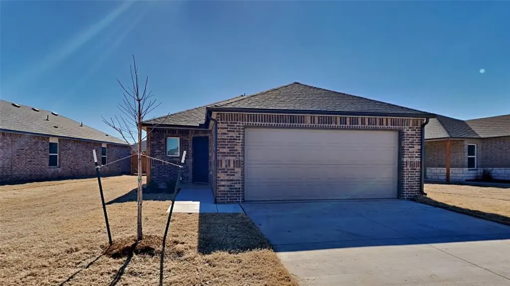 Photo 2 — 9320 NW 129th Street, Yukon, OK 73099