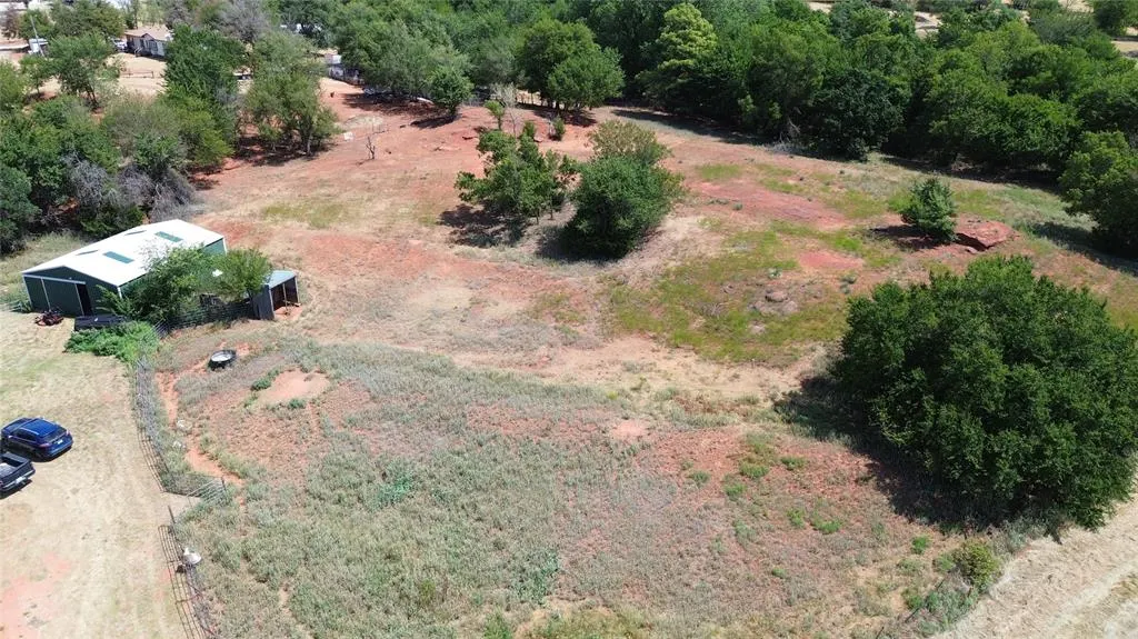 Photo 5 — 935 NE 70th Street, Blanchard, OK 73010