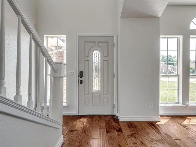 Photo 7 — 2705 E Hills Drive, Oklahoma City, OK 73160