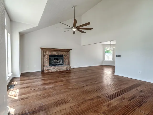 Photo 8 — 2705 E Hills Drive, Oklahoma City, OK 73160