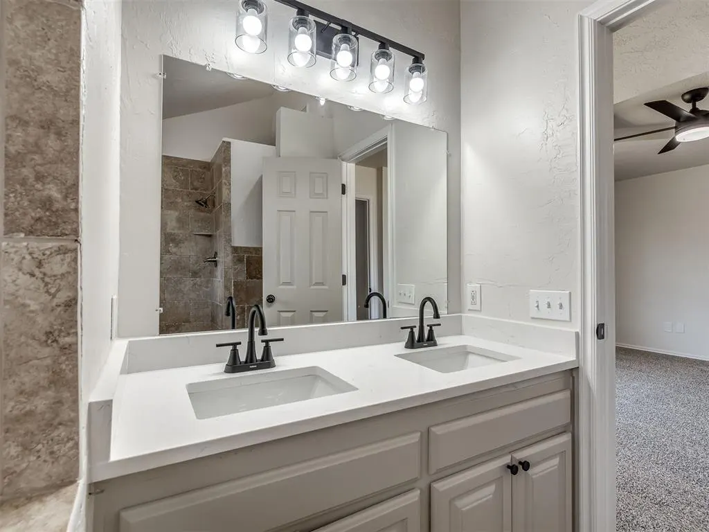 Photo 21 — 2705 E Hills Drive, Oklahoma City, OK 73160
