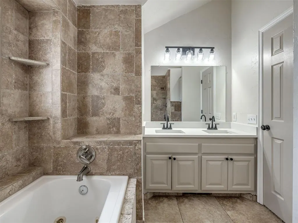 Photo 22 — 2705 E Hills Drive, Oklahoma City, OK 73160