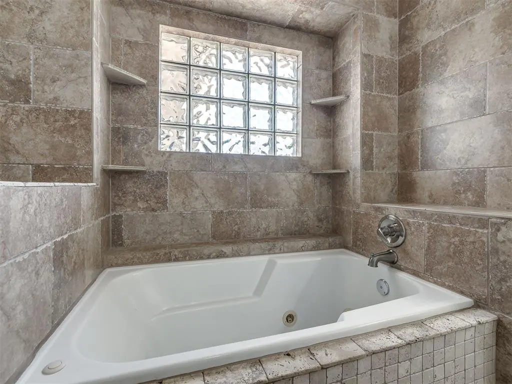Photo 24 — 2705 E Hills Drive, Oklahoma City, OK 73160
