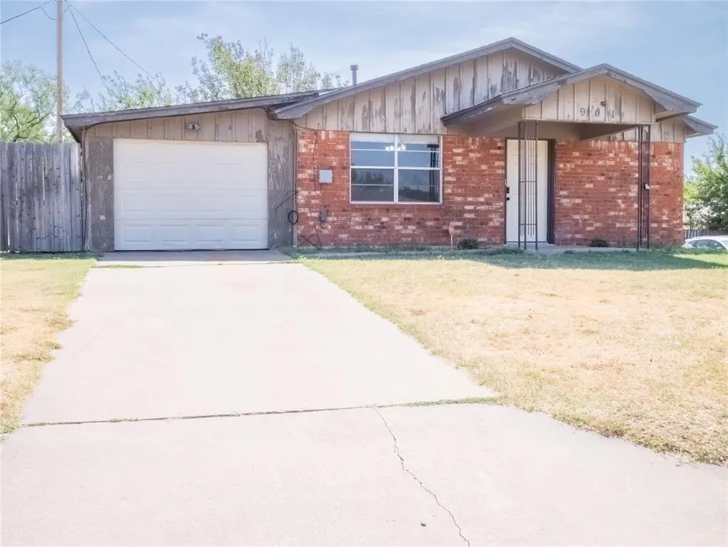 Photo 2 — 901 NW 66th Street, Lawton, OK 73505