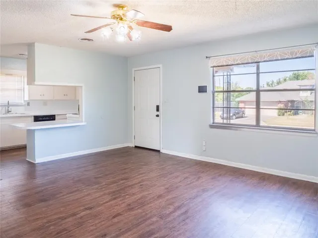 Photo 8 — 901 NW 66th Street, Lawton, OK 73505