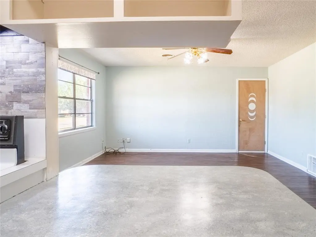 Photo 14 — 901 NW 66th Street, Lawton, OK 73505