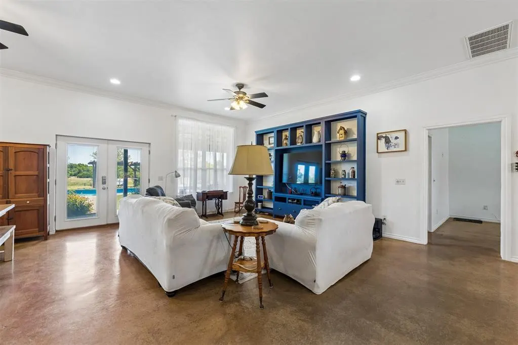 Photo 6 — 516 S Portland Avenue, Newcastle, OK 73065