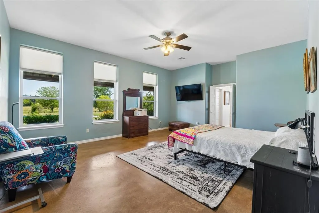 Photo 16 — 516 S Portland Avenue, Newcastle, OK 73065