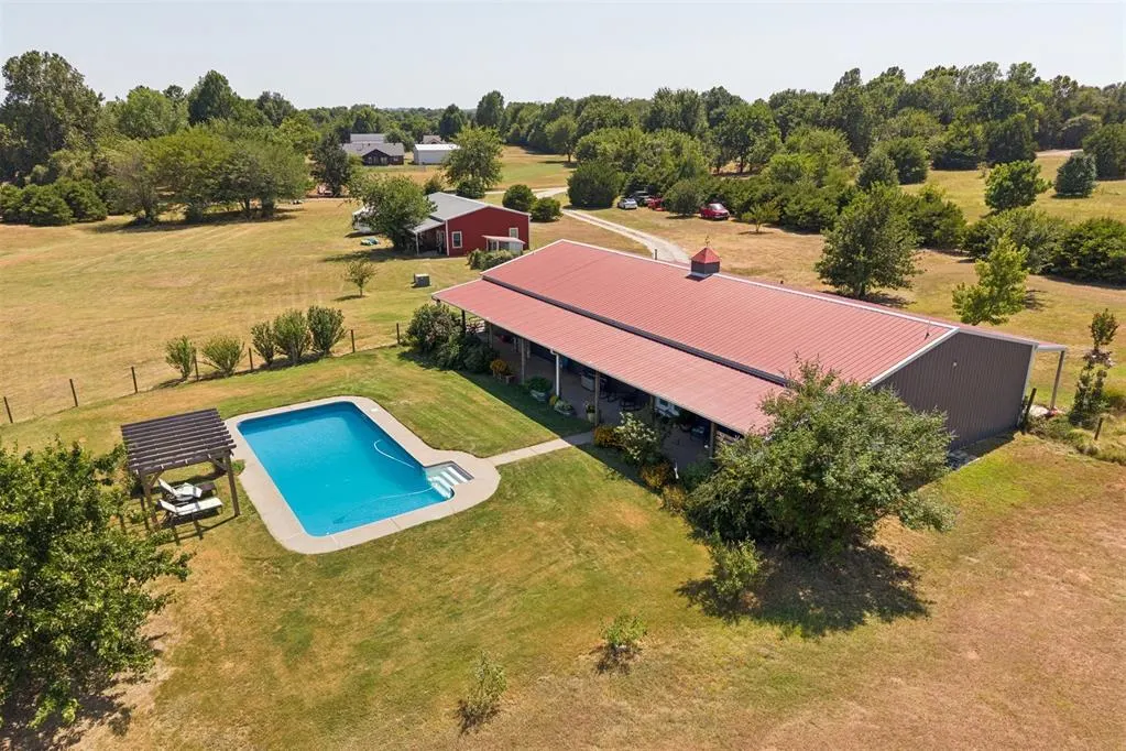 Photo 38 — 516 S Portland Avenue, Newcastle, OK 73065
