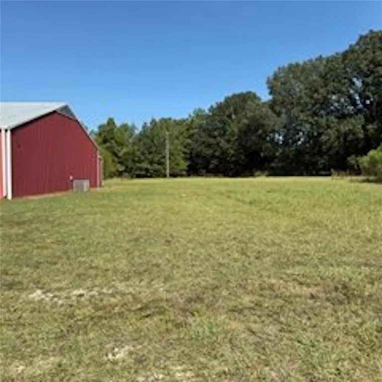 Photo 8 — 3501 NE Lincoln Road, Idabel, OK 74745