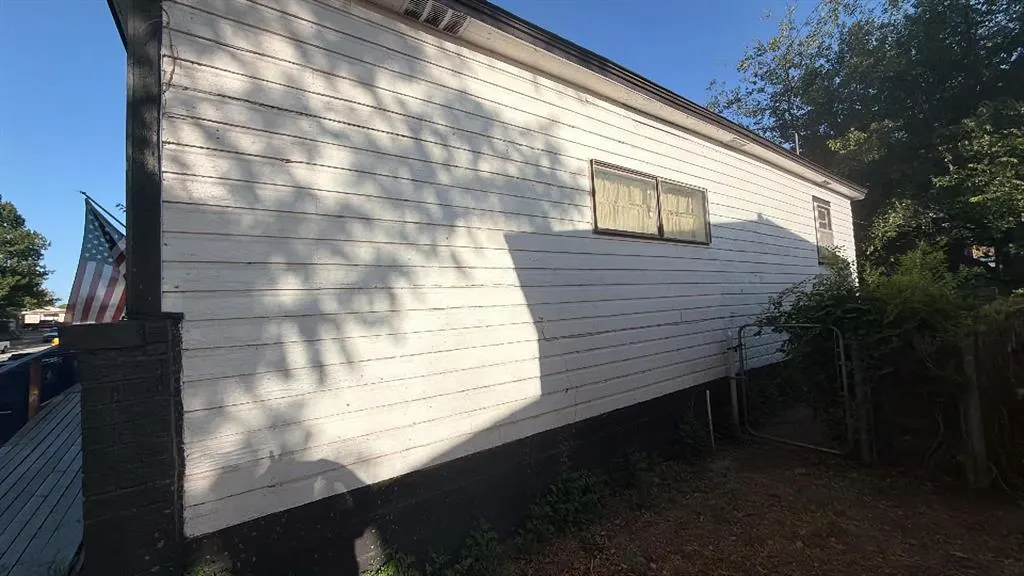 Photo 3 — 202 E Elder Avenue, Duncan, OK 73533