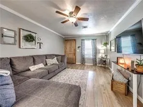 Photo 8 — 218 Tanglewood Drive, Yukon, OK 73099