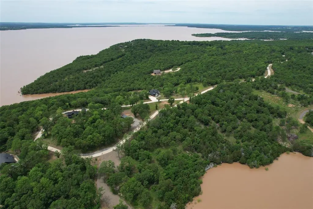 Photo 4 — 111 Patriot Pointe, Eufaula, OK 74432