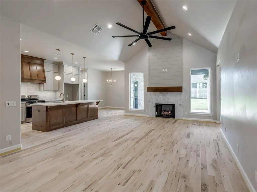 Photo 4 — 9320 SW 42nd Street, Oklahoma City, OK 73179