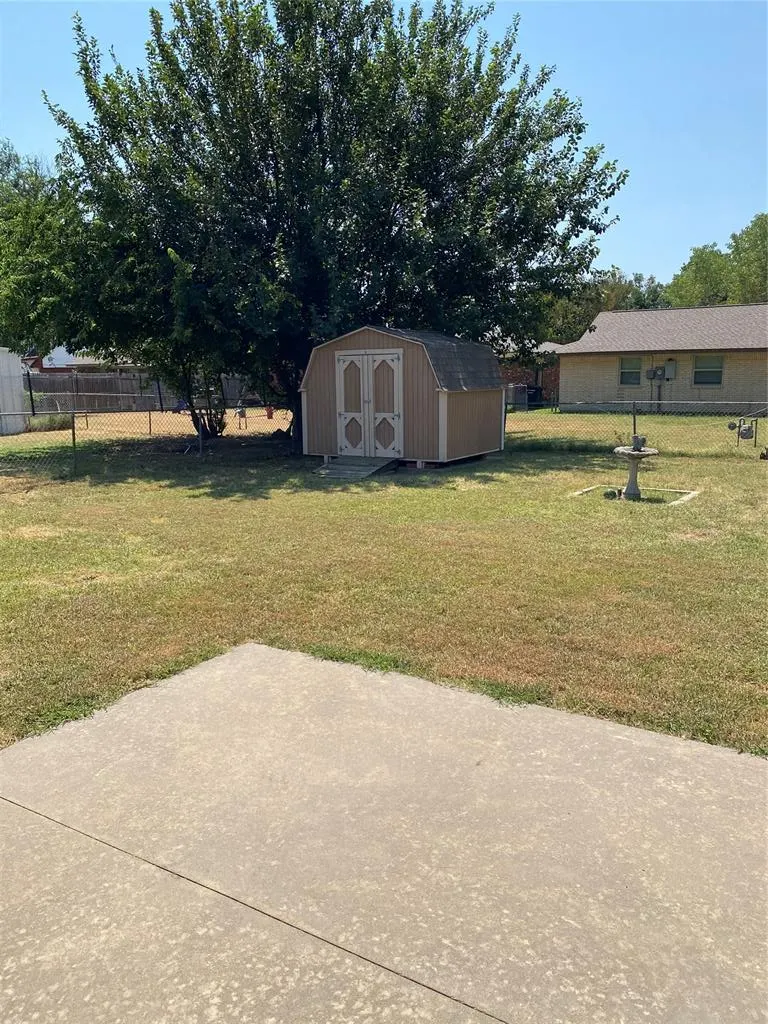 Photo 34 — 716 NW 17th Street, Moore, OK 73160