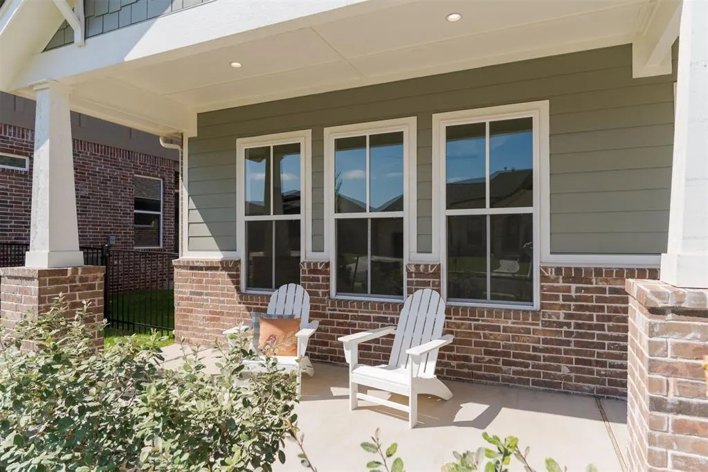 Photo 3 — 1925 Parkwood Avenue, Edmond, OK 73034