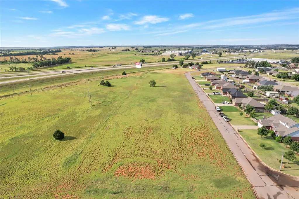 Photo 2 — 00 Willow Street, Elk City, OK 73644