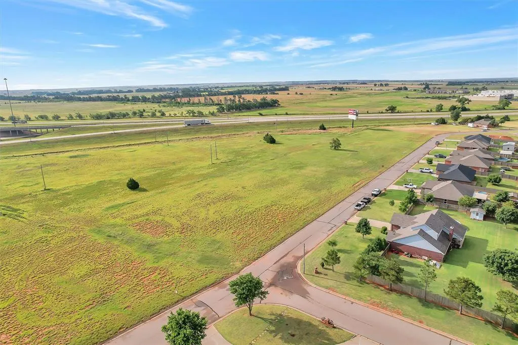 Photo 3 — 00 Willow Street, Elk City, OK 73644