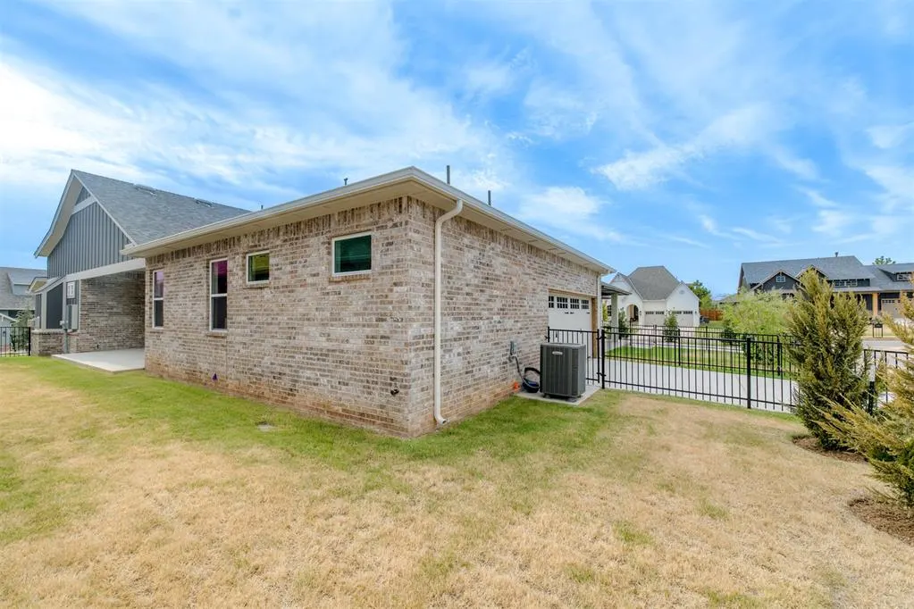 Photo 42 — 1709 Parkwood Avenue, Edmond, OK 73034