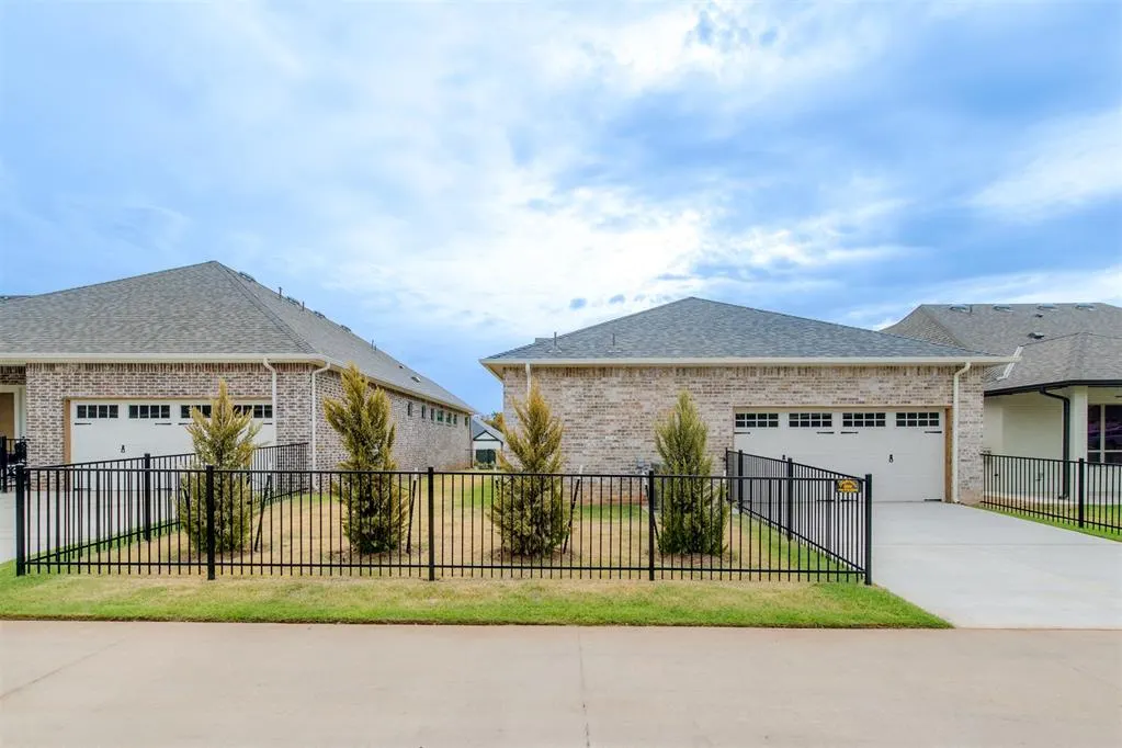 Photo 44 — 1709 Parkwood Avenue, Edmond, OK 73034