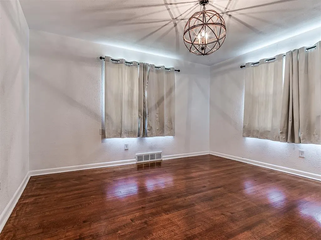 Photo 26 — 925 W Creek Street, Lindsay, OK 73052