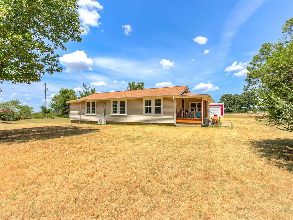 Photo 4 — 52 Blossom Drive, Wilson, OK 73463