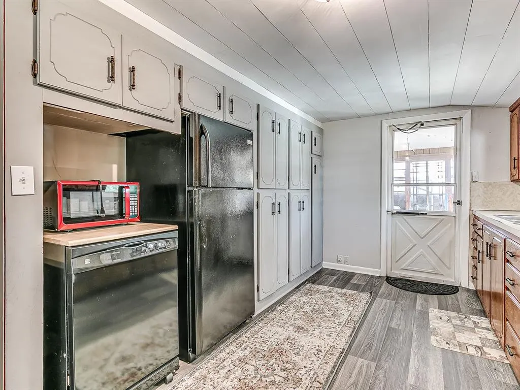 Photo 12 — 52 Blossom Drive, Wilson, OK 73463
