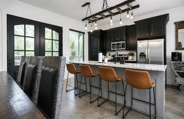 Photo 8 — 370 OAK STONE Lane, Broken Bow, OK 74728