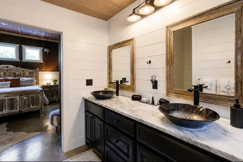 Photo 12 — 370 OAK STONE Lane, Broken Bow, OK 74728