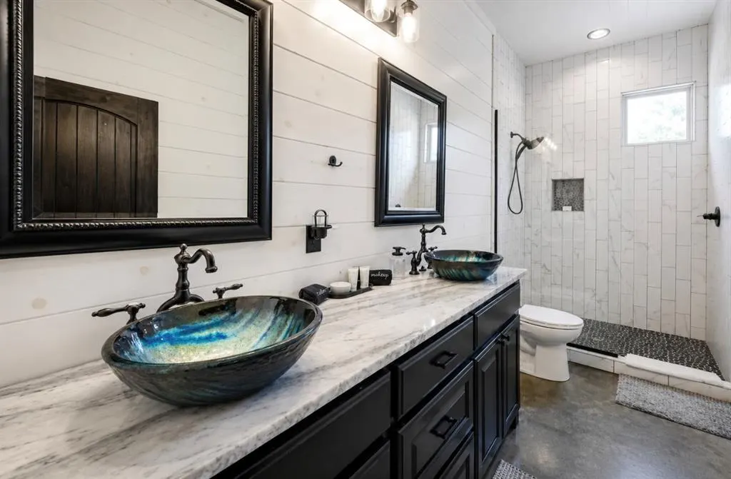 Photo 16 — 370 OAK STONE Lane, Broken Bow, OK 74728