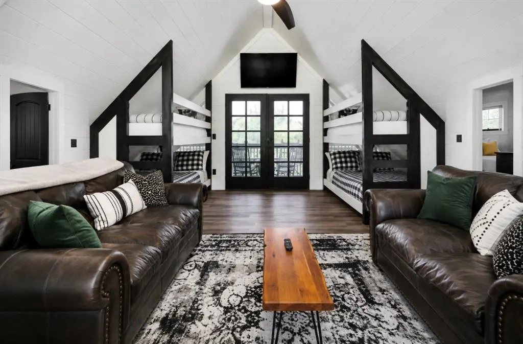 Photo 27 — 370 OAK STONE Lane, Broken Bow, OK 74728