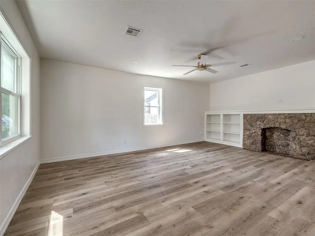 Photo 5 — 1433 SW 34th Street, Oklahoma City, OK 73119