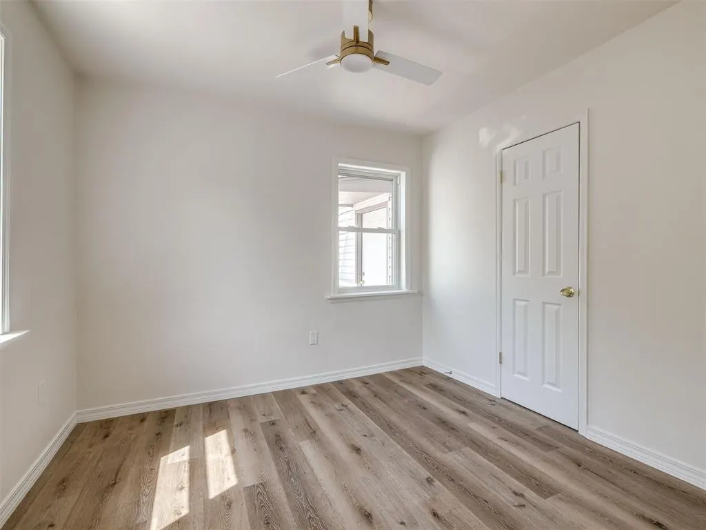 Photo 16 — 1433 SW 34th Street, Oklahoma City, OK 73119