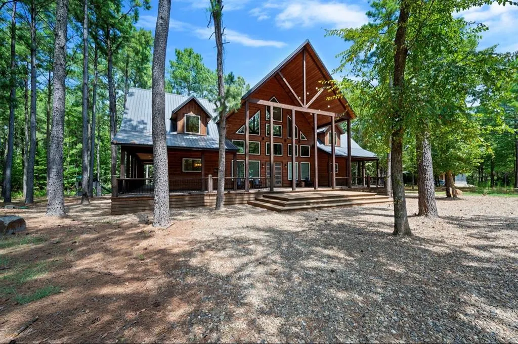 Photo 2 — 145 HACKBERRY FLATS Trail, Broken Bow, OK 74728