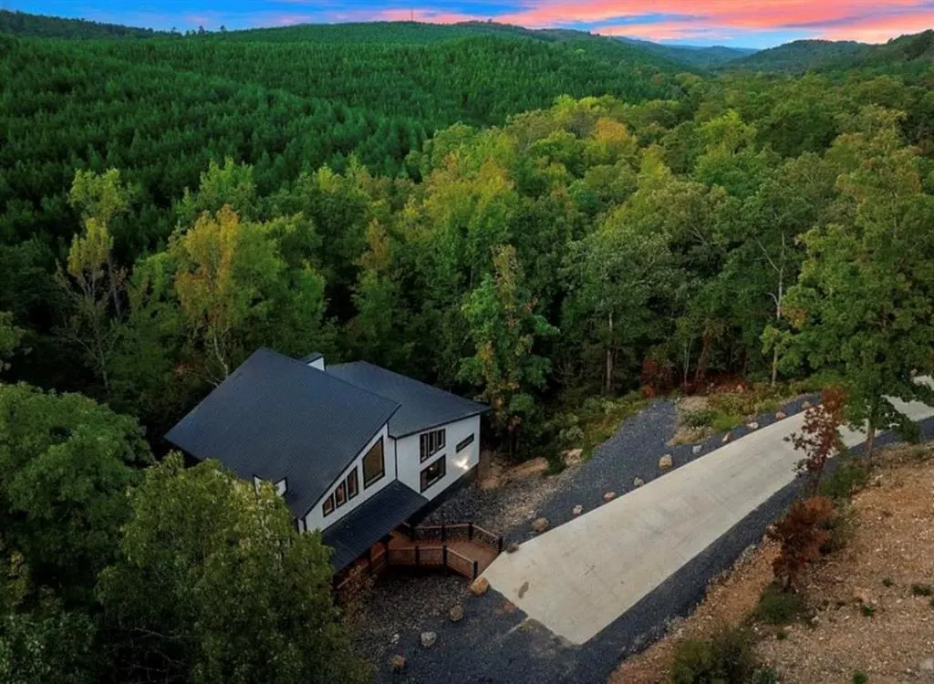 Photo 31 — 344 VIRGINIA PINE Place, Broken Bow, OK 74728