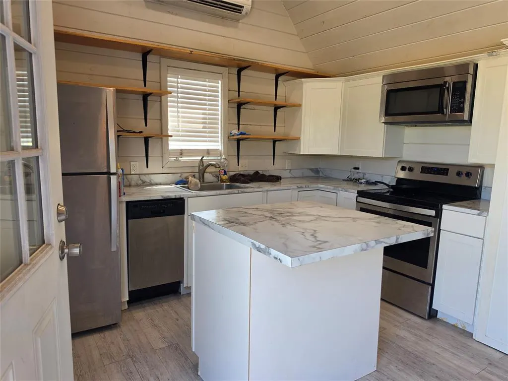 Photo 7 — 15767 S County Rd 206 Road, Altus, OK 73521