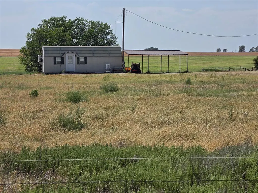 Photo 32 — 15767 S County Rd 206 Road, Altus, OK 73521