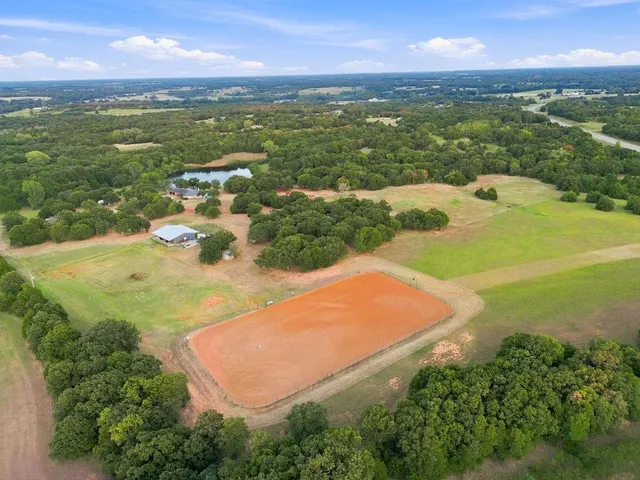 Photo 4 — 940005 S 3370 Road, Wellston, OK 74881