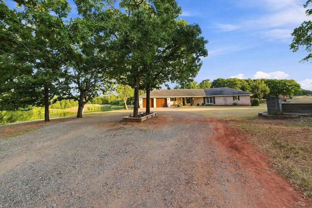 Photo 9 — 940005 S 3370 Road, Wellston, OK 74881
