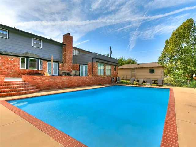 Photo 4 — 5924 Tiffany Circle, Oklahoma City, OK 73132