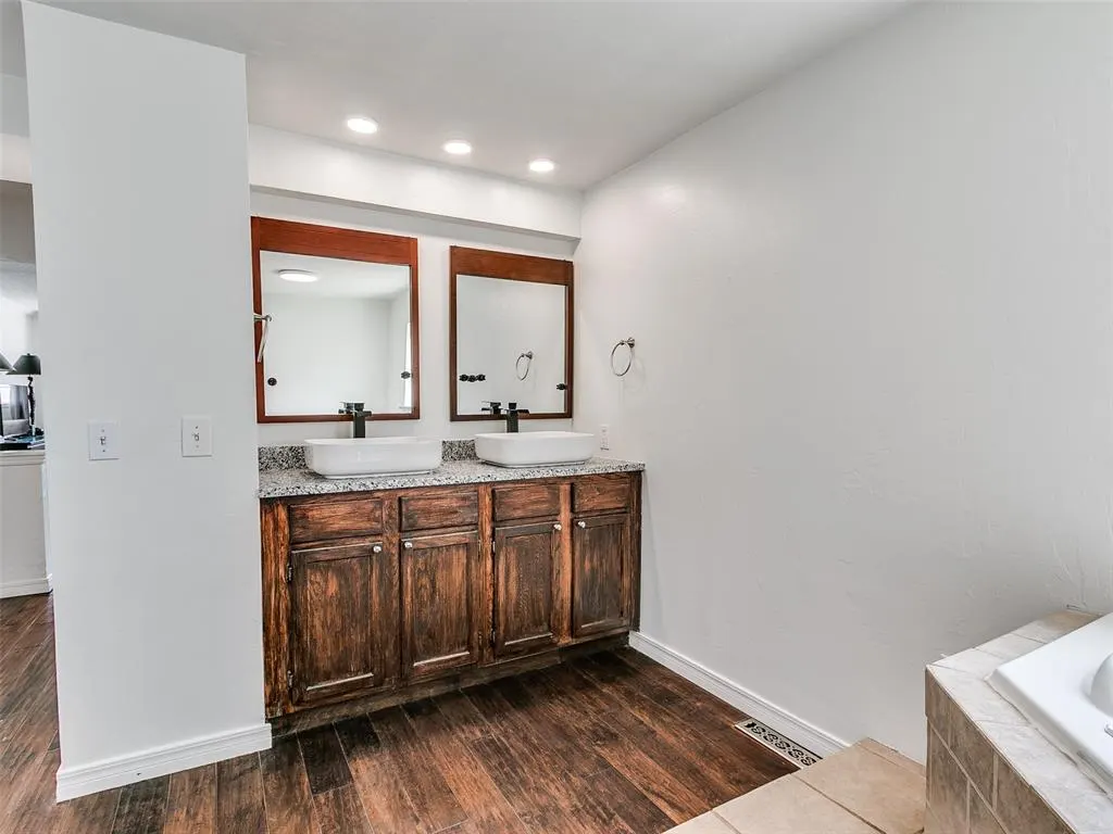 Photo 26 — 5924 Tiffany Circle, Oklahoma City, OK 73132