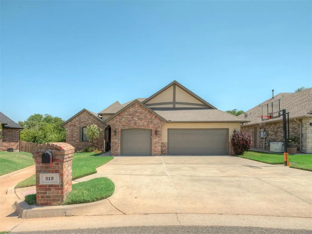 Front exterior — 312 Evie Place, Moore, OK 73160