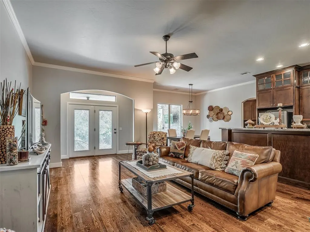 Photo 6 — 312 Evie Place, Moore, OK 73160