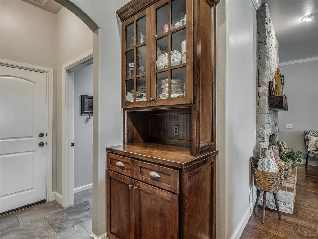 Photo 16 — 312 Evie Place, Moore, OK 73160